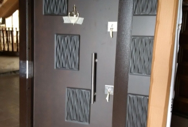 Security door 1